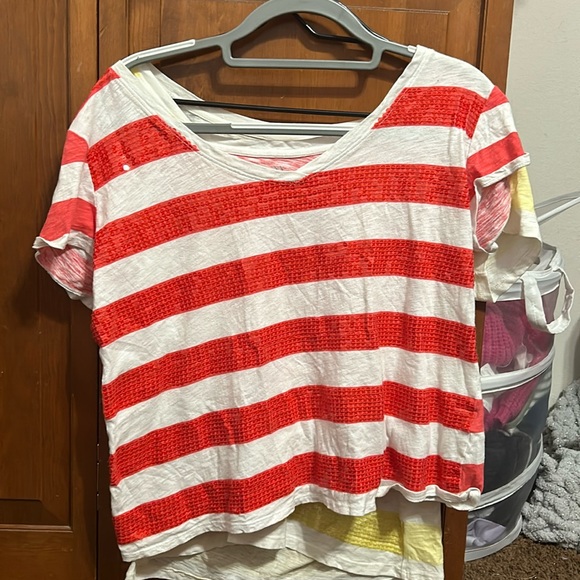 sequenced shirt size is XL the brand is New York and company - Picture 2 of 4